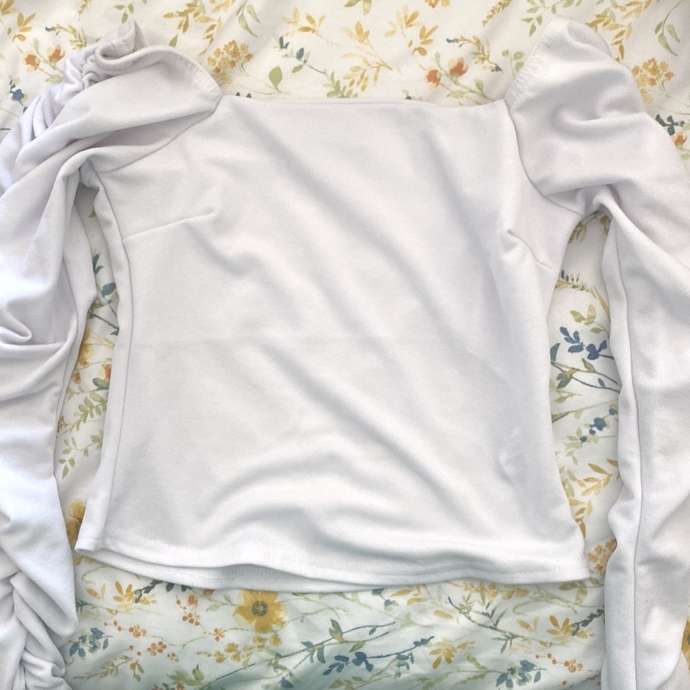 BOOHOO WHITE OFF THE SHOULDER RUCHED LONG SLEEVE TOP